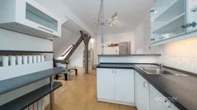 Velmi hezký byt s krásným výhledem a terasou v rodinné vile.