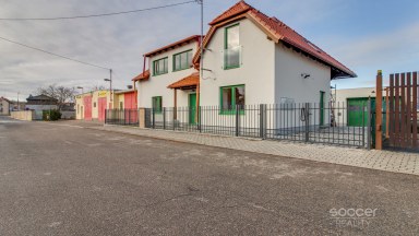 Pronájem krásného bytu 4+kk, 97 m², ul. Dělnická, Nové Jirny