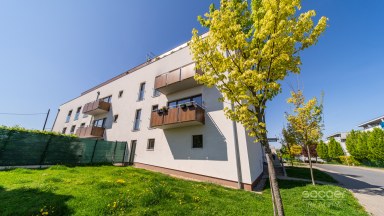 Prodej bytu 4+kk/sklep/garážové stání/balkon, 104m2, ul. Nepomuckých, Praha 9 - Letňany.