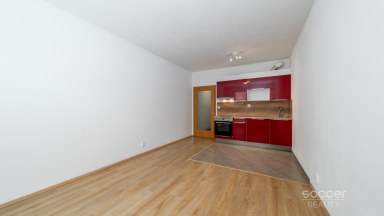 Prodej bytu 1+kk/B/S, 26m2, Praha 10 - Horní Měcholupy, Hornoměcholupská