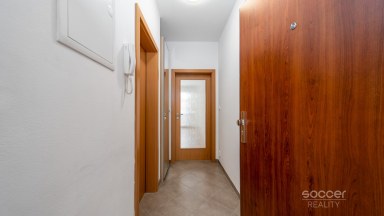 Prodej bytu 1+kk/B/S, 26m2, Praha 10 - Horní Měcholupy, Hornoměcholupská