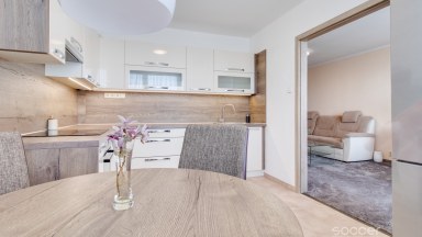 Pronájem bytu 2+1 s lodžií, celkem 60,11 m², Cíglerova 1091/34, Praha 14 – Černý Most