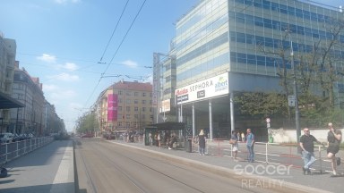 Pronájem bytu 2+kk, 51 m2, Praha 3 - Žižkov, ul. Jeseniova.