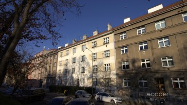 Pronájem bytu 1+kk, 17m2, Praha 3 - Žižkov, ul. Jeseniova.