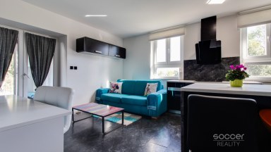 Pronájem luxusního bytu 2+kk s terasou (83,8 m²), Vojkovice, okres Mělník