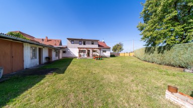 Prodej rodinného domu 5+1 s garáží a zahradou – Křečkov u Poděbrad