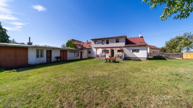 Prodej rodinného domu 5+1 s garáží a zahradou – Křečkov u Poděbrad