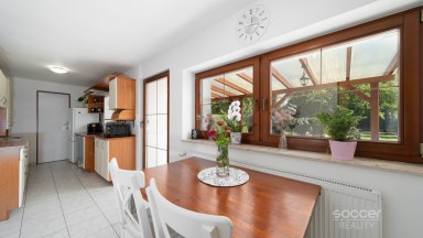 Prodej rodinného domu 5+1 s garáží a zahradou – Křečkov u Poděbrad