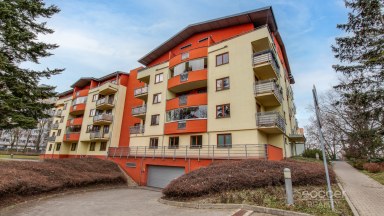 Pronájem bytu 1+kk/L/G, 46 m2, ul. Ústavní, Praha 8 - Bohnice.