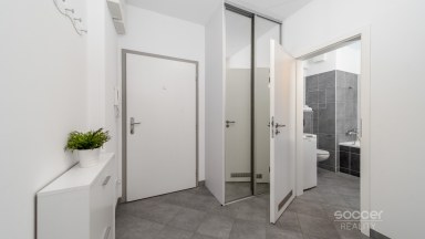 Prodej bytu 2+kk/B/G, 56 m2, ul. Farkašova, Praha 9 - Kyje.