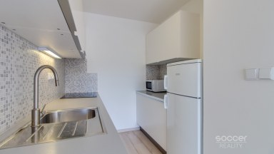 Prodej zrekonstruovaného bytu 2+kk, 47 m2, ul. Za Sídlištěm, Praha 4 - Komořany. 