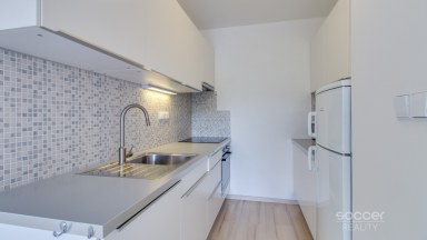 Prodej zrekonstruovaného bytu 2+kk, 47 m2, ul. Za Sídlištěm, Praha 4 - Komořany. 