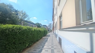 Pronájem bytu 1+kk, 16 m2, Praha 3 - Žižkov, Jeseniova.