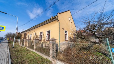 Prodej rodinného domu 4+kk/Stodola/zahrada, Kly, Dolní vinice.