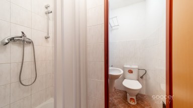 Kancelář (29,93 m²) – Jesenice u Prahy