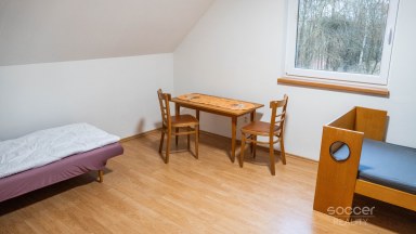 Pronájem rekreační chaty, Suhrovice, 16 km od Mladé Boleslavi.