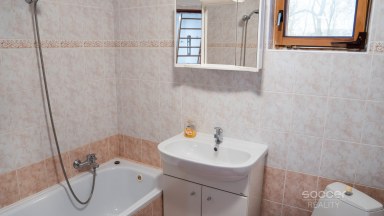 Pronájem rekreační chaty, Suhrovice, 16 km od Mladé Boleslavi.