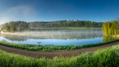 Pronájem rekreační chaty, Suhrovice, 16 km od Mladé Boleslavi.