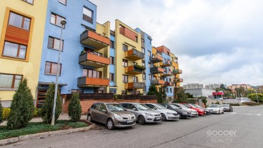 Pronájem bytu 2+kk/B/G, 50 m2, ul. Vladycká, Praha 10 - Hostivař.