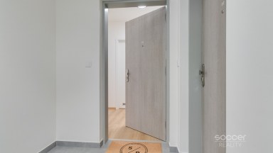 Pronájem bytu 2+kk/T/G/S, 59 m2, ul. Poděbradská, Praha 9 - Vysočany.