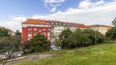Prodej bytu 2+1, 42 m2, ulice Jeseniova, Praha 3 - Žižkov. 