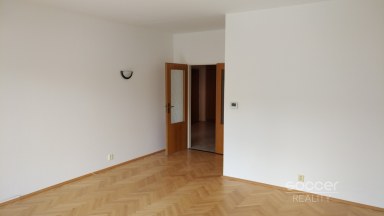 Pronájem bytu 3+1/B, 88 m2, Praha 5 - Smíchov, ul. Na Hřebenkách.