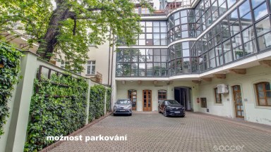 Pronájem kanceláří v centru Prahy s možností parkování