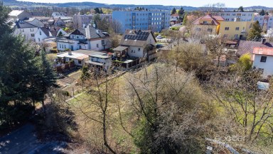 Prodej domu s pozemkem 1 310 m², Jičín – Holínské Předměstí.