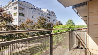 Pronájem bytu 1+kk/balkon, 27+5 m2, ul. Paříkova, Praha 9 – Vysočany. 