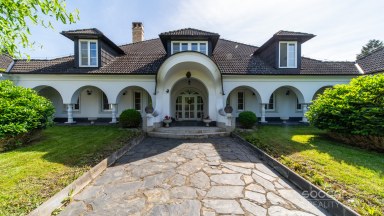 Exkluzivní vila v Říčanech – 8x za sebou nejlepším místě pro život v ČR