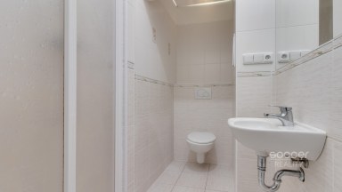 Pronájem bytu 2+kk/S, 39 m2, ulice Horní, Praha 4 - Nusle. 