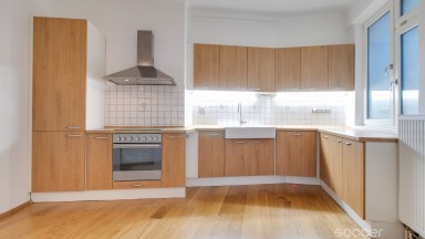 Pronájem bytu 3+1 + hala + šatna + 2x koupelna (celkem 97 m²) na Václavském náměstí