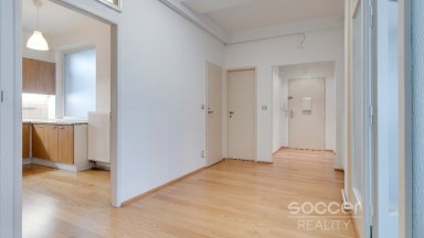 Pronájem bytu 3+1 + hala + šatna + 2x koupelna (celkem 97 m²) na Václavském náměstí