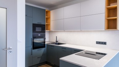 Pronájem bytu 2+kk/L/S/PS, 46 m2, Praha 14 - Černý Most, ul. Arnošta Valenty