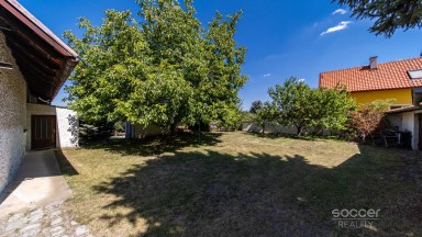 Prodej rodinného domu s pozemkem 1 466 m², Zápy