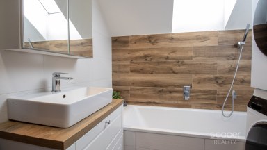 Prodej bytu 4+kk/T, 83 m2 + 8 m2 terasa, Zápy – Praha – východ.