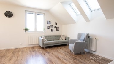Prodej bytu 4+kk/T, 83 m2 + 8 m2 terasa, Zápy – Praha – východ.