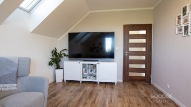 Prodej bytu 4+kk/T, 83 m2 + 8 m2 terasa, Zápy – Praha – východ.