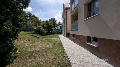 Prodej bytu 4+kk/T, 83 m2 + 8 m2 terasa, Zápy – Praha – východ.