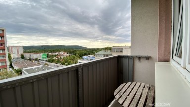 Příjemný byt 2+1 s lodžií ve vyhledávané čtvrti Mladé Boleslavi. 