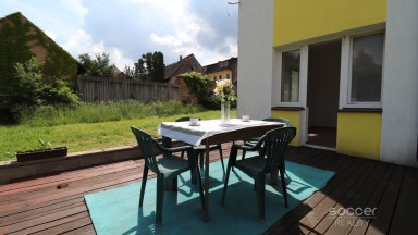 Pronájem pěkného bytu 2+kk+terasa, 67 m2 v centru Neveklova, okres Benešov.