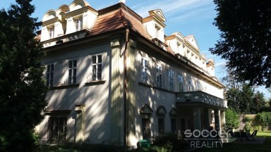 Pronájem komerčních  prostor 3+1, 56 m2, Praha 6 - Bubeneč, ul. Na Zátorce